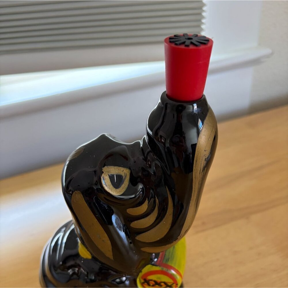 MCM Barware Ceramic Booze Hound Figural Liquor Decanter - Picture 3 of 5